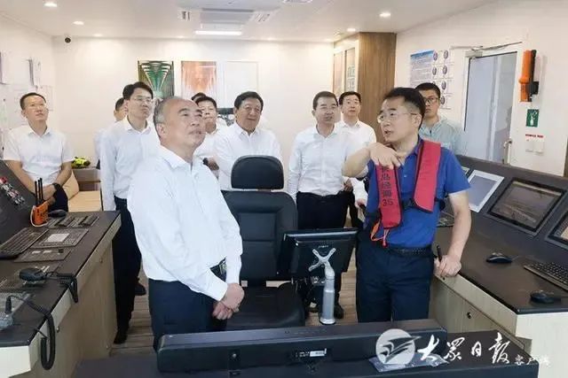 省委書記林武來煙調研“經海005號”深海智能網箱